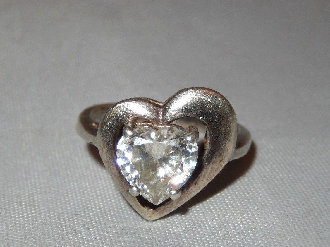 VINTAGE SIGNED 'KR DQ' 925 STERLING SILVER CZ CUBIC ZIRCONIA HEART RING ~ SIZE 7 | eBay VINTAGE SIGNED 'KR DQ' 925 STERLING SILVER CZ CUBIC ZIRCONIA HEART RING ~ SIZE 7 | eBay