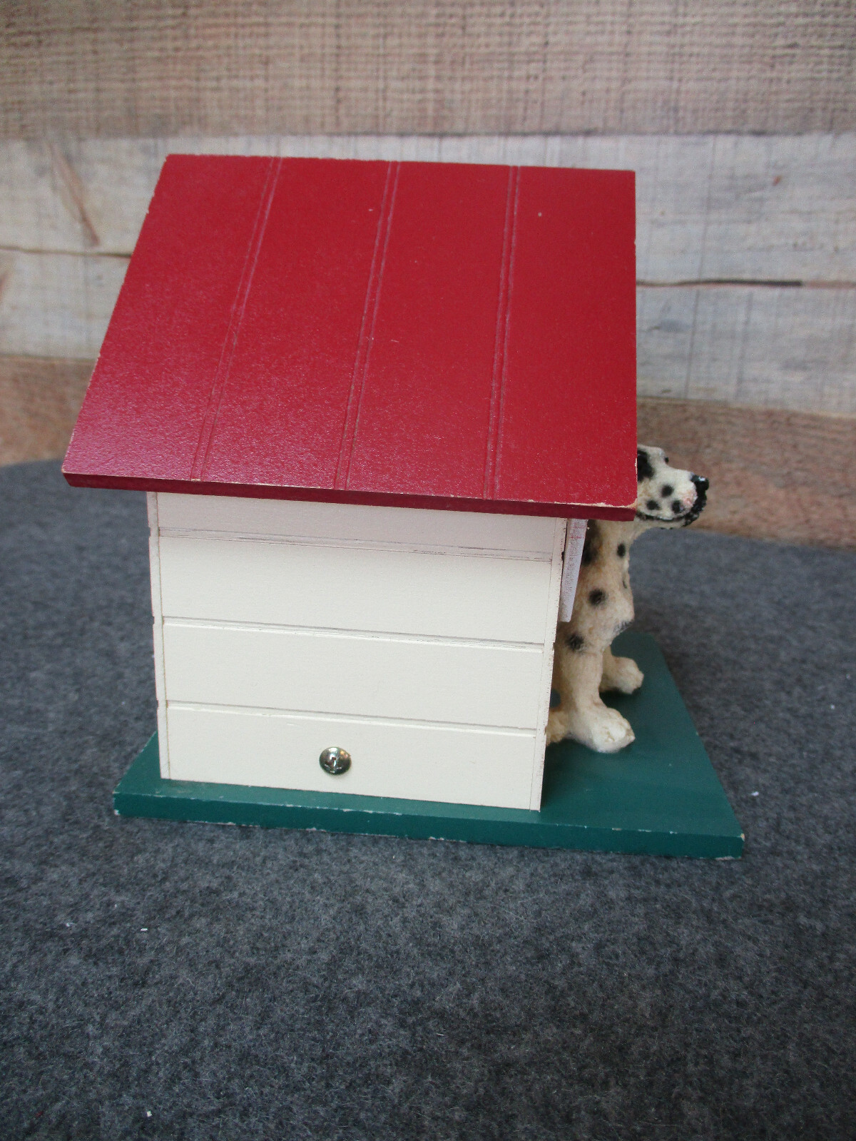 Vintage SAN FRANCISCO MUSIC BOX COMPANY Dalmation in Dog House Music