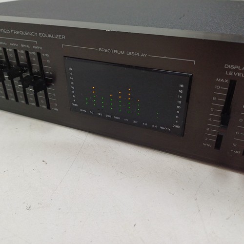 Realistischer 31-9081 Grafik Equalizer 10-Band Stereo Frequenz GETESTET + SAMPLE VIDEO - Bild 16 von 19