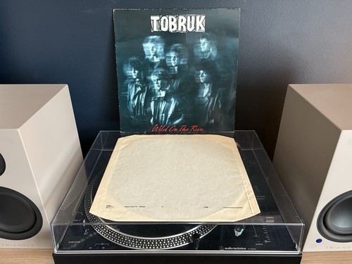 Tobruk Wild On The Run UK 1985 Vinyl Record Album LP VG+/VG - Picture 6 of 9