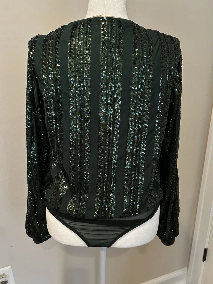 Body envolvente de lentejuelas verde esmeralda Flying Tomate fiesta top L (nuevo sin etiquetas) Foto 3 de 4