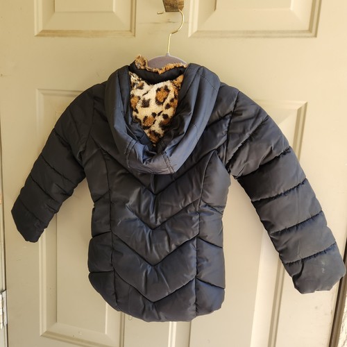 Kenzie Girl Hooded Puffer Coat, Size 5 /6 Black, Animal Print Lining, Perfect - Picture 2 of 4