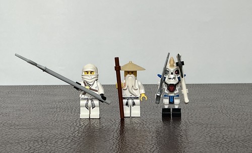 LEGO NINJAGO: Spinjitzu Dojo (2504) - Picture 2 of 4