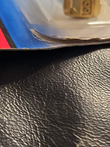 Hot Wheels Dash 4 Cash Gold Ferrari F40 #722 DAMAGED PACKAGE - Picture 8 of 12