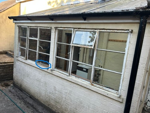 3 Crittall Metal Window Frames From 1900’s cottage - Picture 5 of 6