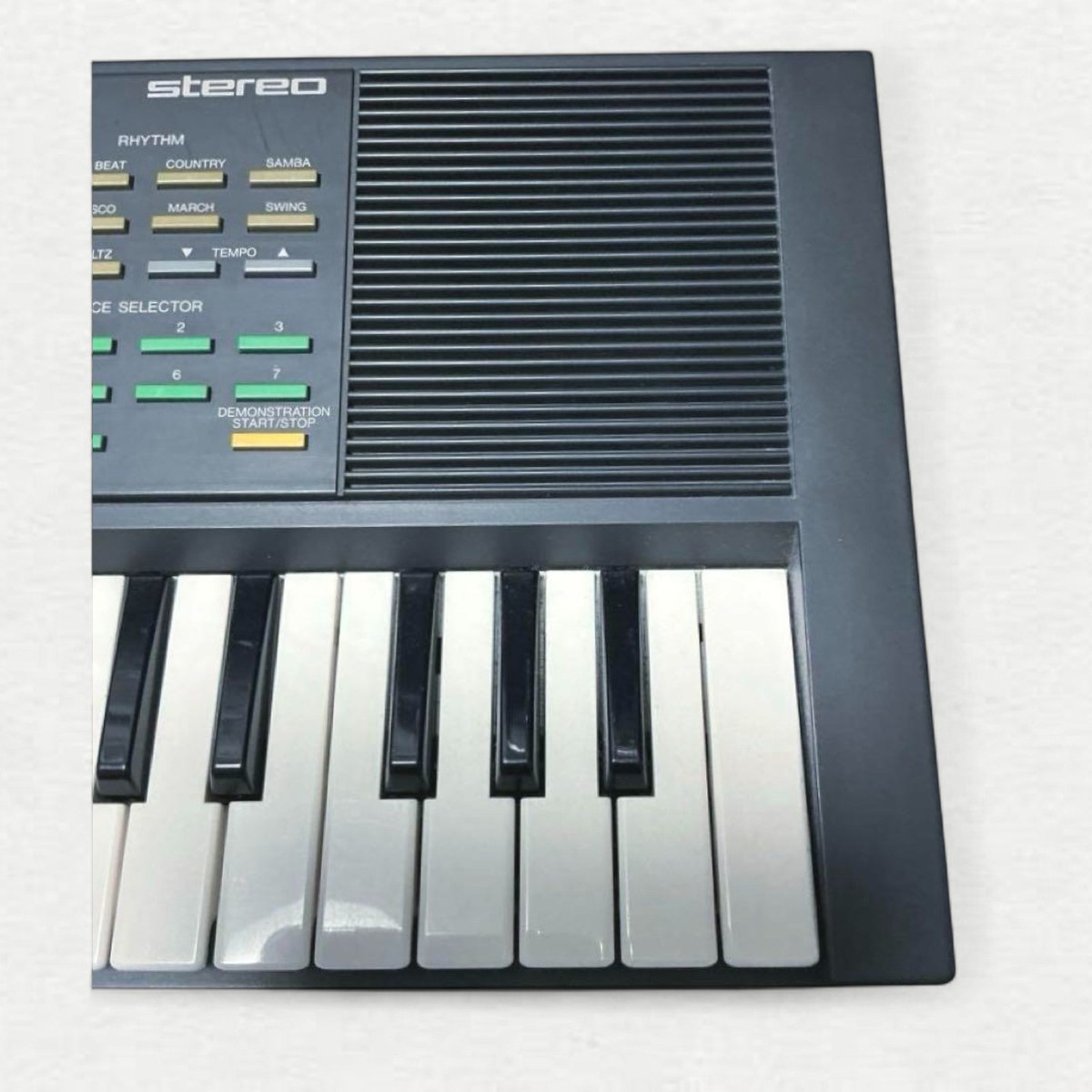Yamaha PSS-270 Electronic Keyboard 49 Key Synth Built-in