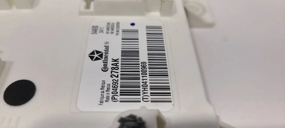 2011 CHRYSLER 300 Body Control BCM Right Hand Kick Panel 4692278AK - Image 2 of 4