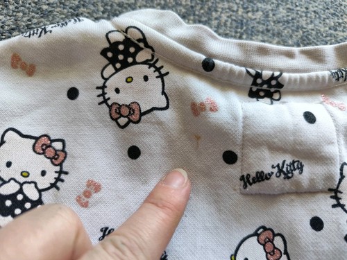 Mädchen - heller Pullover mit Hello Kitty - Größe 104 von C&A - Bild 8 von 8