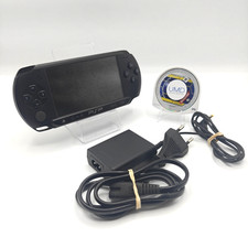 Console PSP Street E1004 CB Sony Playstation Nera con Caricatore e Gioco Regalo