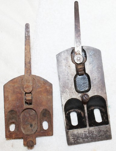 5-Holzbearbeitung-Hobelteile-1 Fräser-2 Kappen-2 Frösche-unbekannte Hobel-Reparatur - Bild 3 von 5