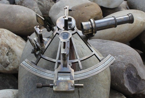 Brass 8" Sextant Antique Nautical Marine Navigational Astrolabe Instrument Gift - Picture 2 of 6