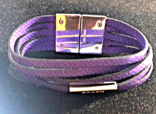 Coach Purple Leather Snakeskin Bracelet Silver Tone Metal Clasp Wrap Logo 8.5" - Picture 9 of 9