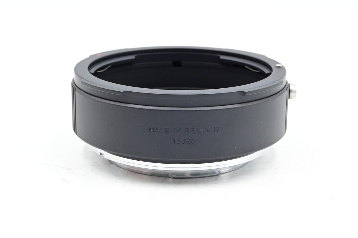 Leica 16026 S Adapter P67 Pentax 6x7 Lens to Leica S Camera