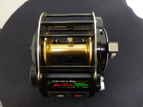 Miya Epoch Miyamae 700DX 2 Speed High Power Electric Reel Big Game with Cable - Picture 4 of 6