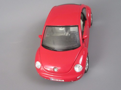B859 Burago 3342 Italia Volkswagen New Beetle 1998 Rosso VW 1:18 - Foto 9 di 14
