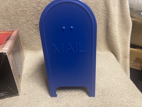 NEW METAL BLUE US MAIL BOX BANK W/SUPERMAN STAMP ON BACK WITH 2 KEYS - Picture 8 of 12