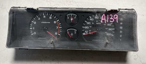 1993 NISSAN PATHFINDER SPEEDOMETER INSTUMENT CLUSTER 54K MILES - Picture 4 of 5
