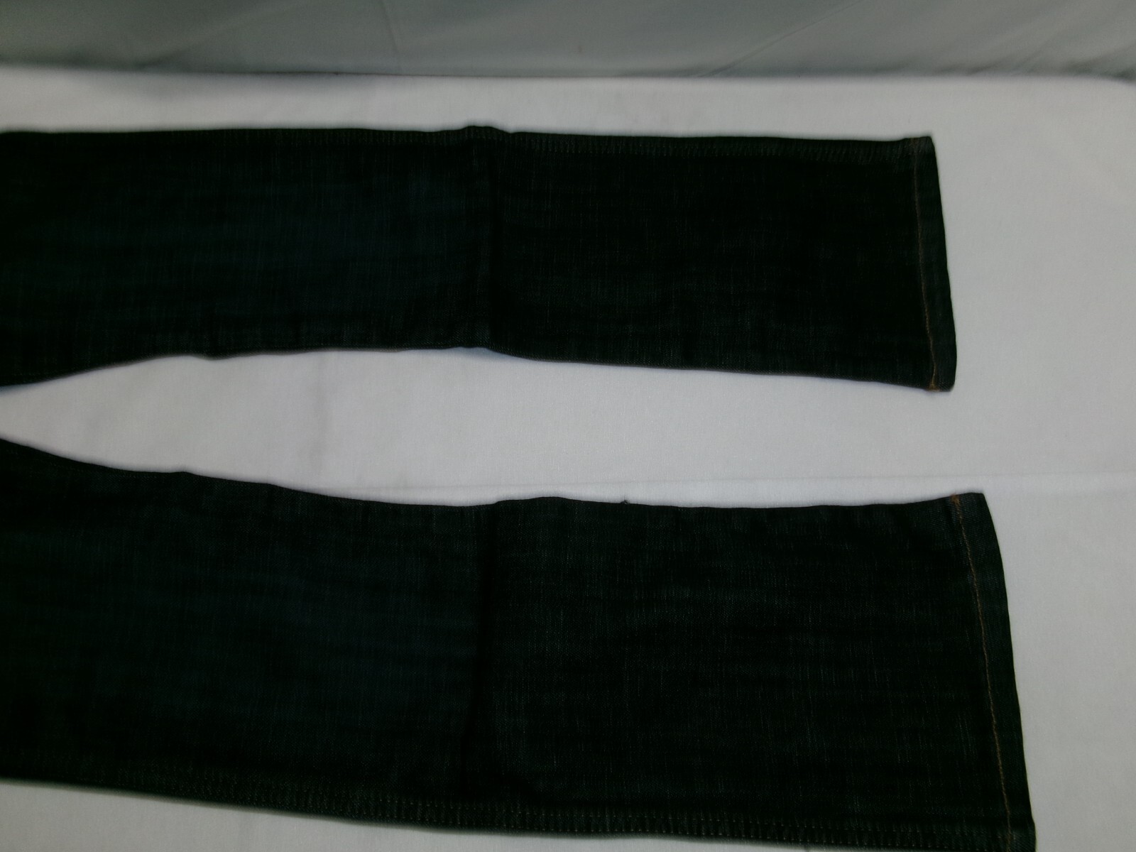 Picture 3 of 11