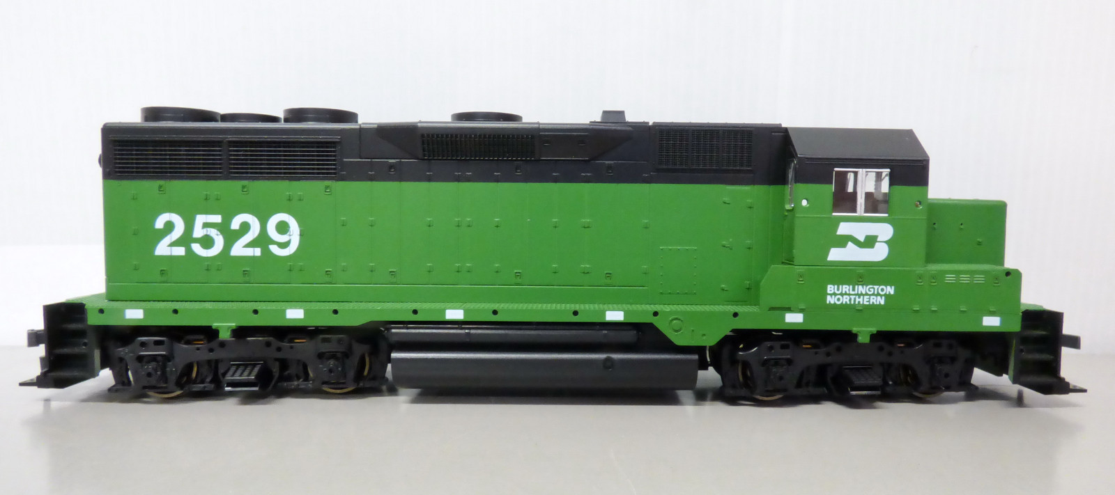 Kato 37-043 DIESEL EMD gp35 della Burlington Northern-, h0, DC, DC, DC, NUOVO + OVP be4ac8 Kato 37-043 DIESEL EMD gp35 della Burlington Northern-, h0, DC, DC, DC, NUOVO + OVP be4ac8