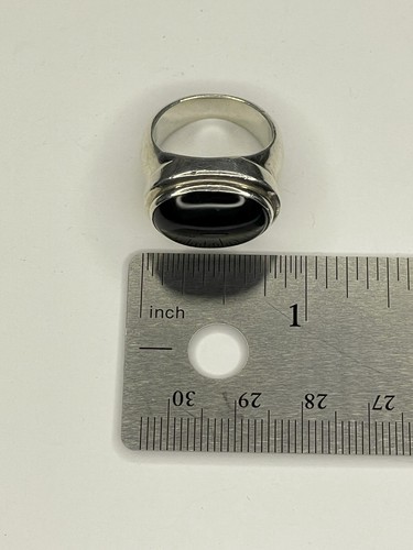Black Onyx Ring - size 8 oval Black Onyx Sterling Silver - Claudia Agudelo Exex - Picture 10 of 11