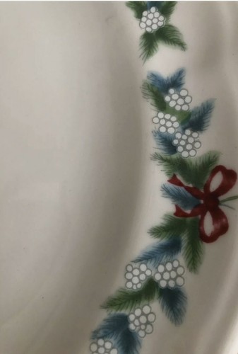Plato de cena patrón de cintas rojas Pfaltzgraff vacaciones de Navidad - Imagen 8 de 8