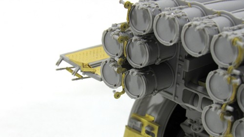 1/35 MLRS 'Smerch' (Trumpeter) Photo-etched detailing kit - Picture 8 of 10