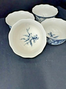 222-Fifth-ADELAIDE-BLUE-amp-WHITE-Soup-Cereal-Bowls-5-5-8-034-EUC