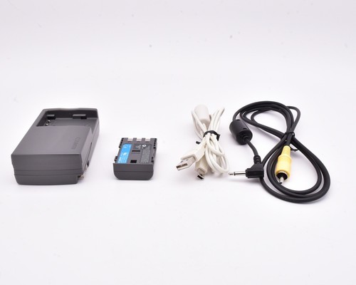 Canon EOS Digital Rebel XT 8 MP Digital Camera Body & Accessories (#13248) - Picture 11 of 11