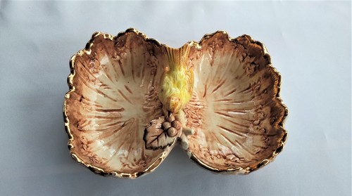 BEAUTIFUL CERAMIC DOUBLE SIDED BOWL WITH YELLOW BIRD DECORATION GOLD TRIM c1930s - Picture 7 of 7