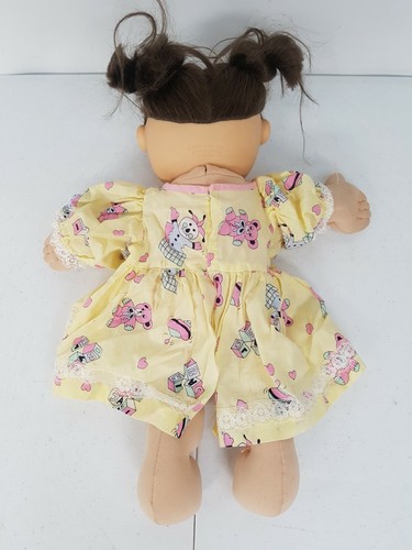 Cabbage Patch Doll Jakks OAA INC. Signed. - Picture 3 of 5