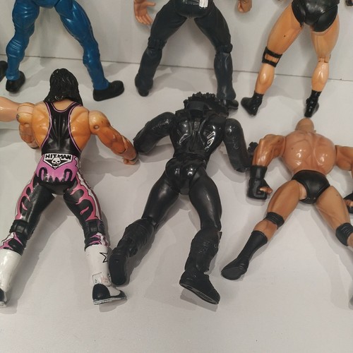 Pacchetto WCW Wrestling Figure anni 90 Marvel Toy Biz Bandai Hitman Hulk Sting Gold - Foto 9 di 12