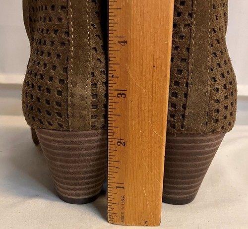 SPLENDID Harvard Olive Suede Peforated Ankle Boots Size 9 Medium NWOB! - Picture 6 of 13