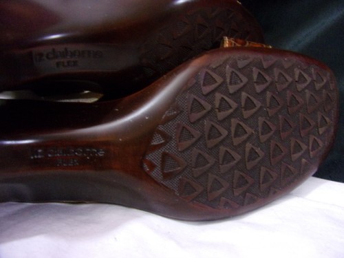 LIZ CLAIBORNE FLEX 'TAMARA' Brown Leather SLIP ON Wedge Heel Sandals Size 8.5 M - Picture 12 of 12