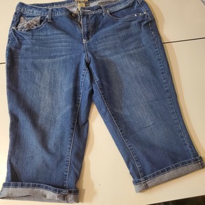 Earl Jean Denim Capri Jeans ~ sz 18 