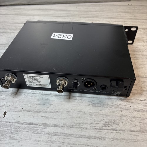 Audio-Technica Model ATW-R3100D UHF Synthesized Diversity Receiver 655-680MHz - Picture 3 of 4