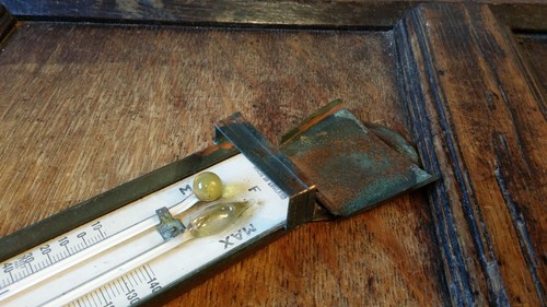 ANTIGUO TERMÓMETRO DE VIDRIO COBRE BRANNON MAX MIN - BUEN ESTADO DE FUNCIONAMIENTO - Imagen 7 de 9