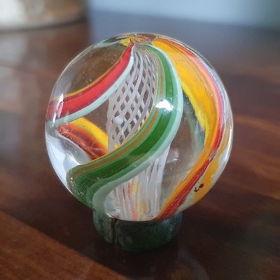 38 mm/1,5 Zoll Atemberaubender handgefertigter deutscher Latticino Kern Multicolor Wirbel Marmor