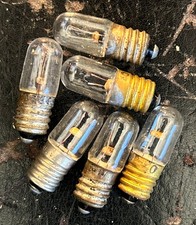GE No 40 Screw Bulbs 8 