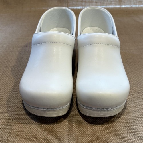 Dansko Clogs Shoes Womens 10 EU 40 White Leather Slip On Classic Nurse Uniform - Picture 6 of 12