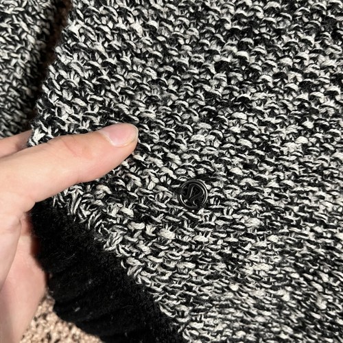 Marled Knit Sweater Womens Medium Black White Raglan Crewneck Curved Hem Hi-Low - Picture 3 of 7