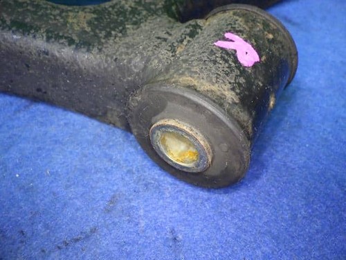 SUZUKI Wagon R 2009 Front Right Lower Control Arm 4520185K00 [PA104221358] - Picture 4 of 5