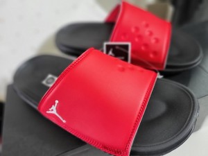 Jordan Play Slides | eBay display picture 2