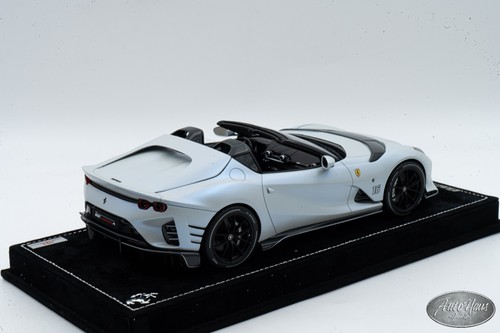 1/18 MR Collection Ferrari 812 Competizione A White Charles Leclerc's Car - Picture 3 of 5