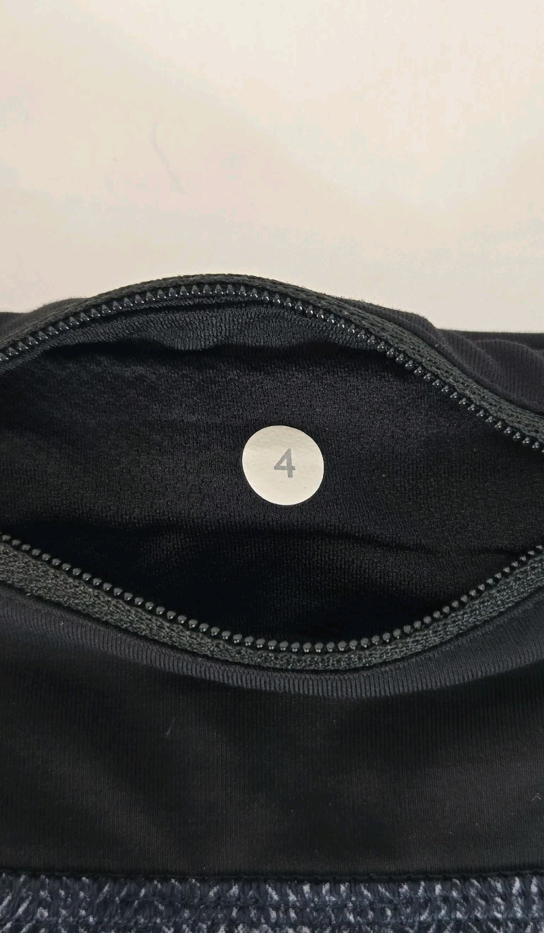 Lululemon 4 Speed Short  Mini Diffusion White Bla… - image 11