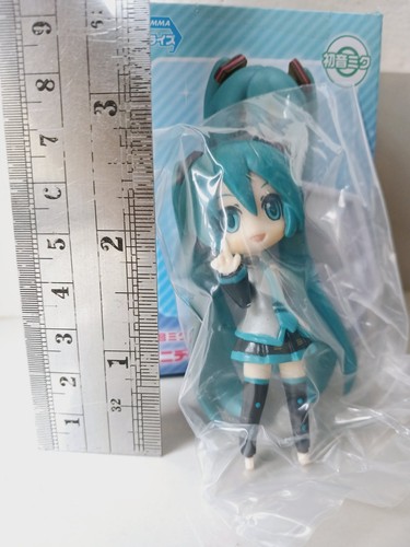 Vocaloid Hatsune Miku Mini Display Figure Model Live Stage SEGA - Picture 9 of 9