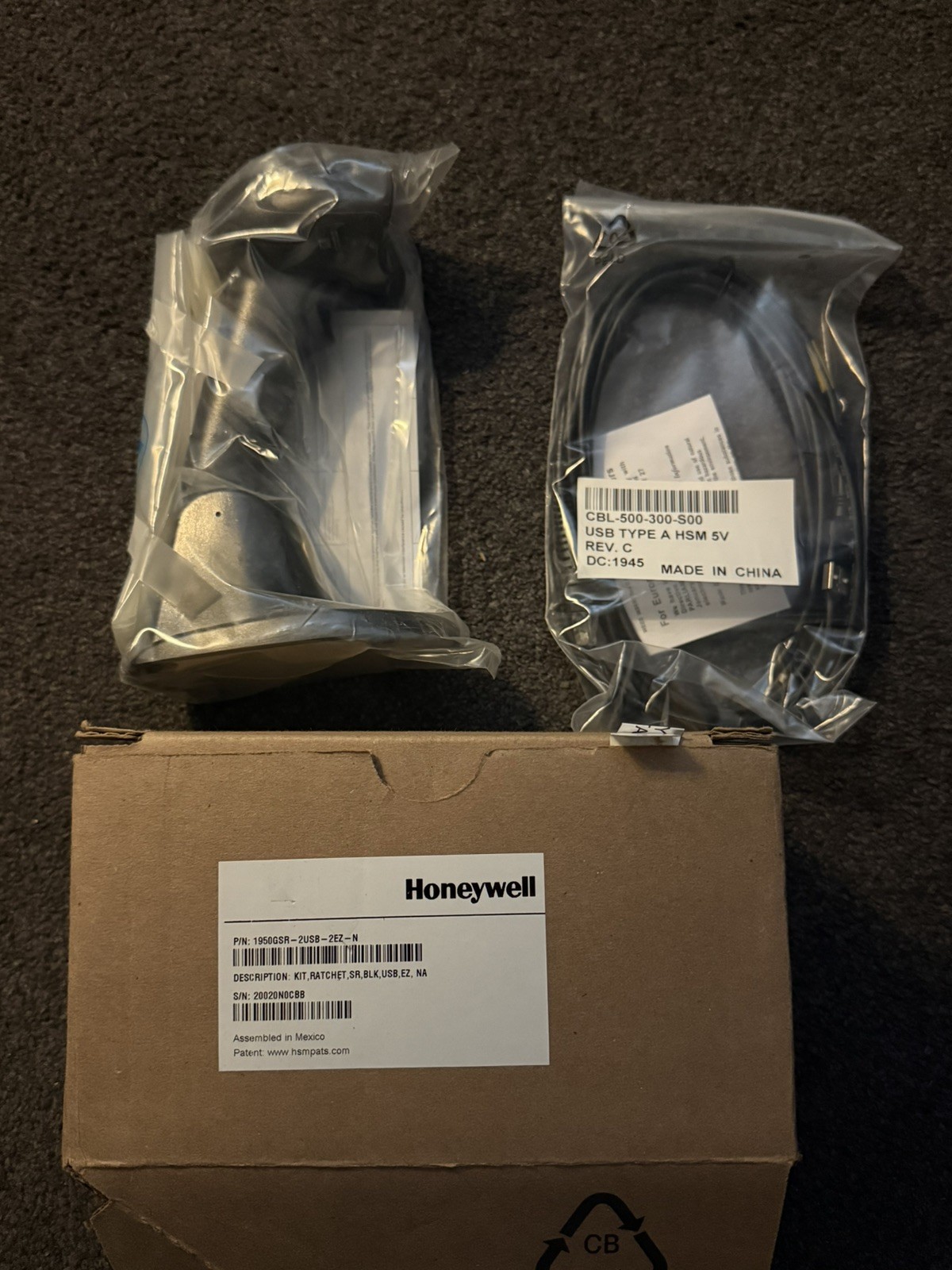 Honeywell 1950GSR-2USB-N 2D Barcode Scanner with USB Cable Black