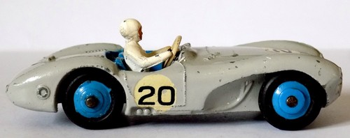 1st Time Listed. Dinky Toys No.110 Aston Martin DB3S Racing Sports Car 1956-59. - Picture 5 of 10