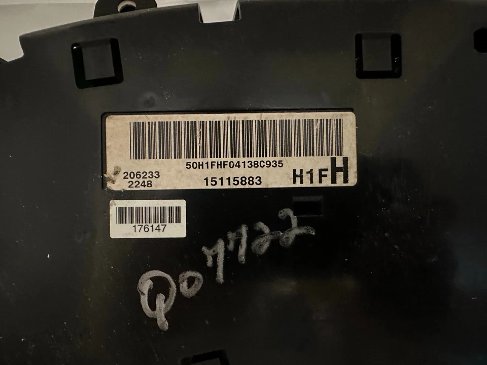 Cuadro de instrumentos velocímetro GMC Envoy/XUV/XL 2002-04 128.768 millas reconstruido Foto 3 de 3