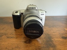 Minolta QT si Maxxum 35mm SLR Film Camera w/ Minolta 35-80mm Lens