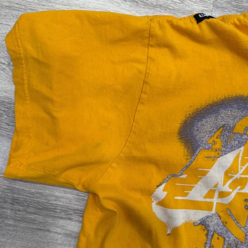 UNK NBA Los Angeles Lakers Graphic Tee T-Shirt Gold Basketball XL - Picture 2 of 6